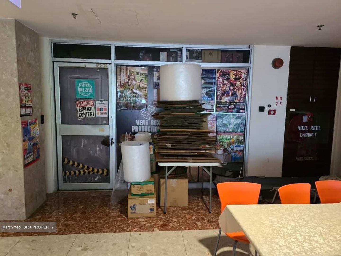 High Street Centre (D6), Retail #528965621